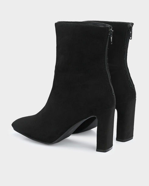 ADORLY Chunky Designer Heel Suede Boots