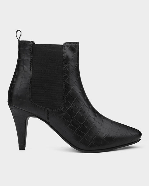 Kitten-Heeled Ankle-Length Boots