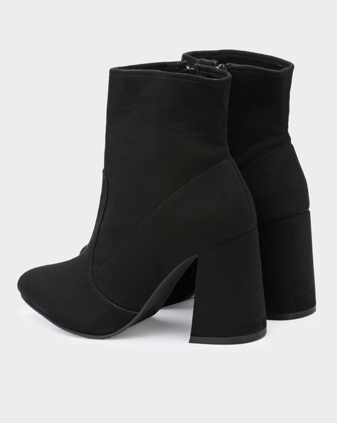 Adorly Flared block heel boots
